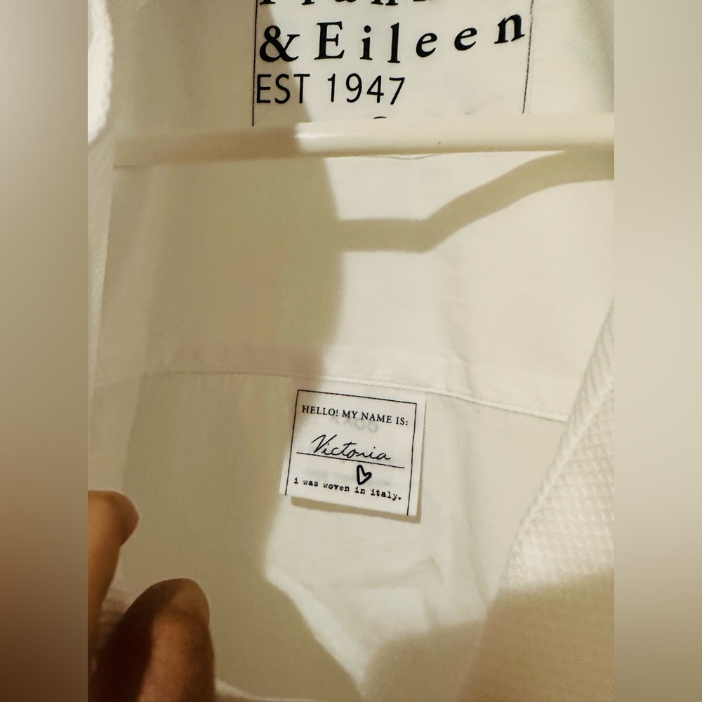 NWOT Frank & Eileen VICTORIA Italian Tuxedo Shirt. Size M. - Picture 15 of 16